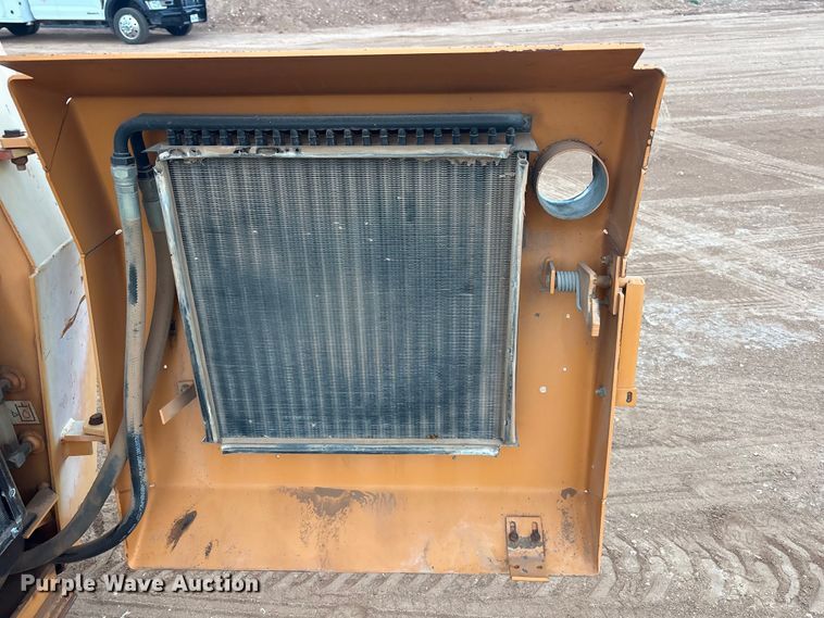 image for item FC2041 2000 Case 1845C skid steer loader