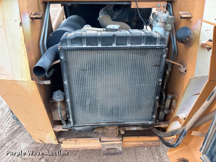 image for item FC2041 2000 Case 1845C skid steer loader