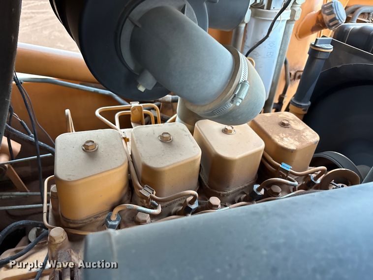 image for item FC2041 2000 Case 1845C skid steer loader