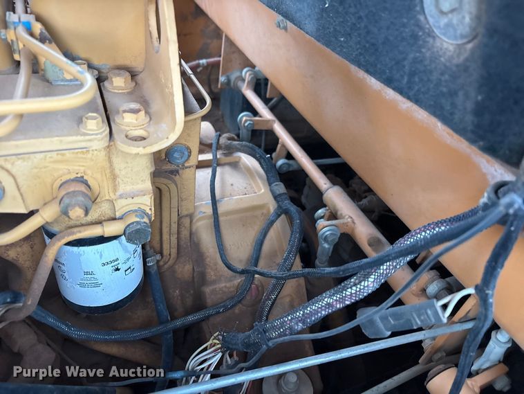 image for item FC2041 2000 Case 1845C skid steer loader