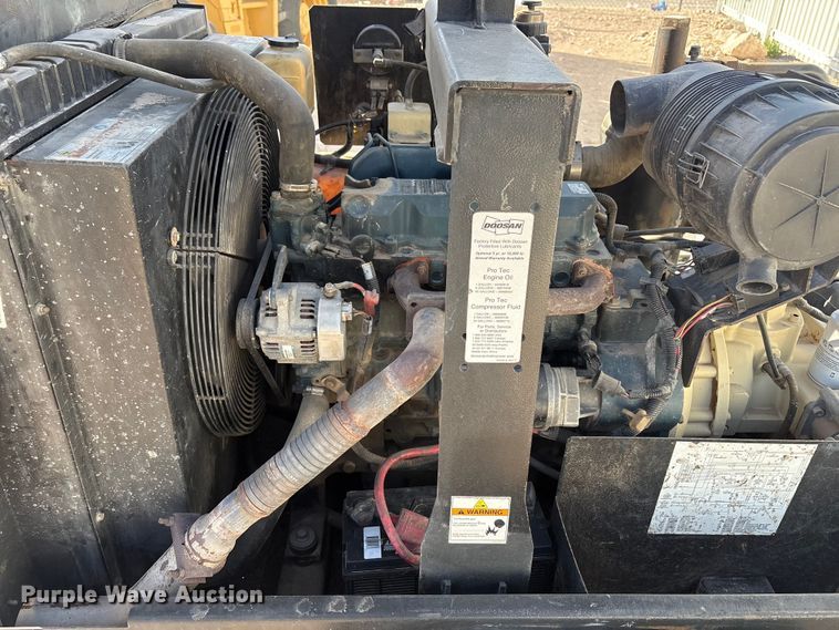 image for item FC2042 2013 Doosan C185 air compressor