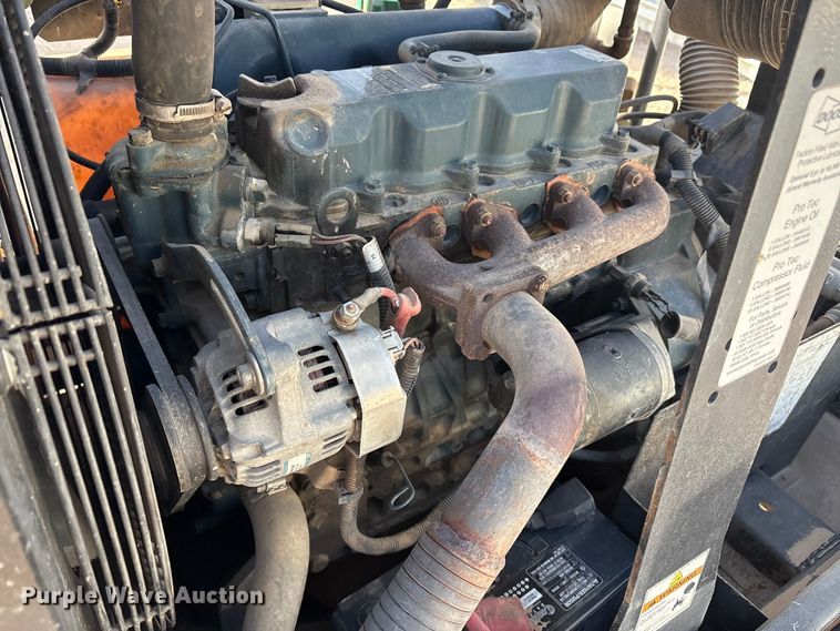 image for item FC2042 2013 Doosan C185 air compressor