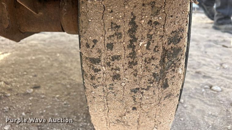 image for item FC2042 2013 Doosan C185 air compressor