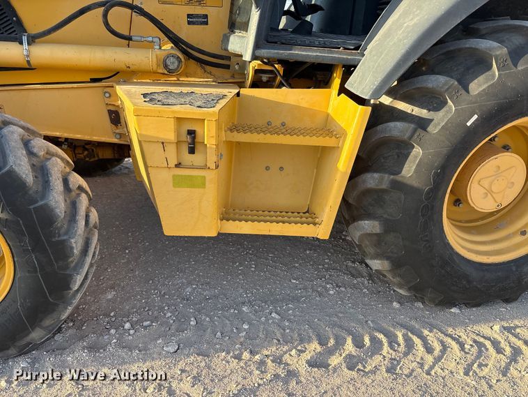 image for item FC2043 2012 John Deere 310SK backhoe