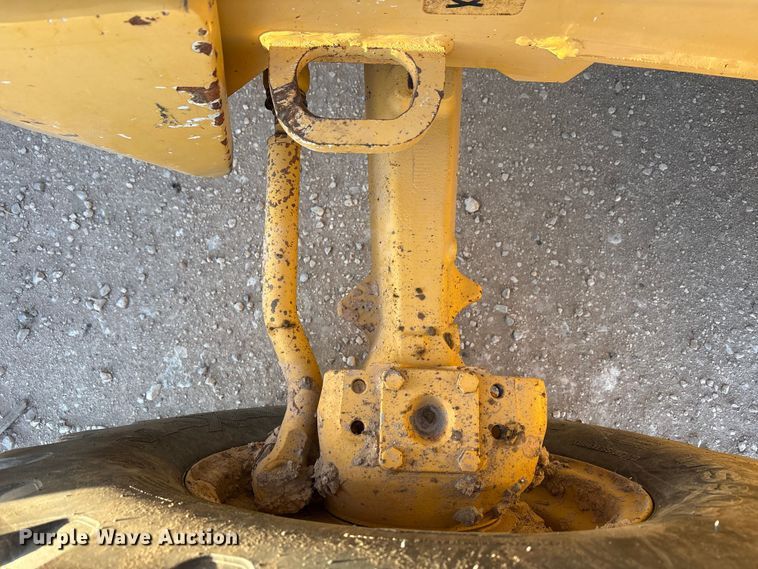 image for item FC2043 2012 John Deere 310SK backhoe