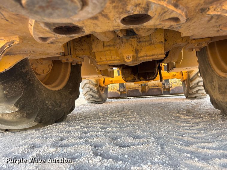 image for item FC2043 2012 John Deere 310SK backhoe