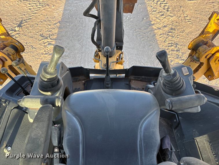 image for item FC2043 2012 John Deere 310SK backhoe