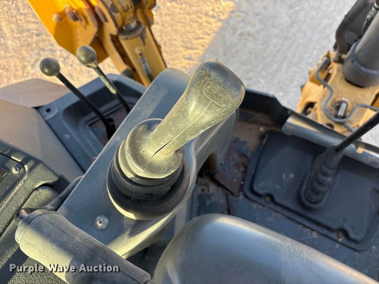 image for item FC2043 2012 John Deere 310SK backhoe