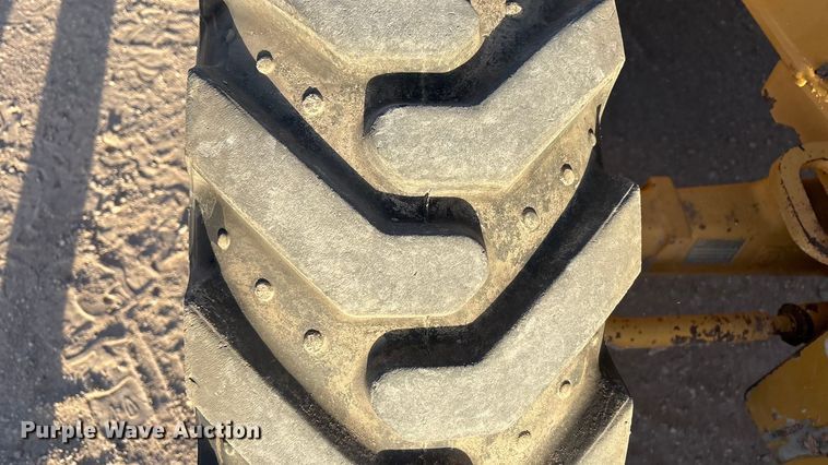 image for item FC2043 2012 John Deere 310SK backhoe