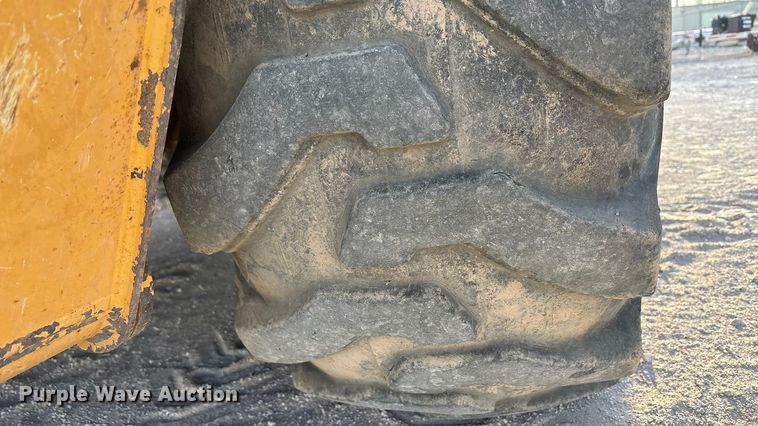 image for item FC2043 2012 John Deere 310SK backhoe