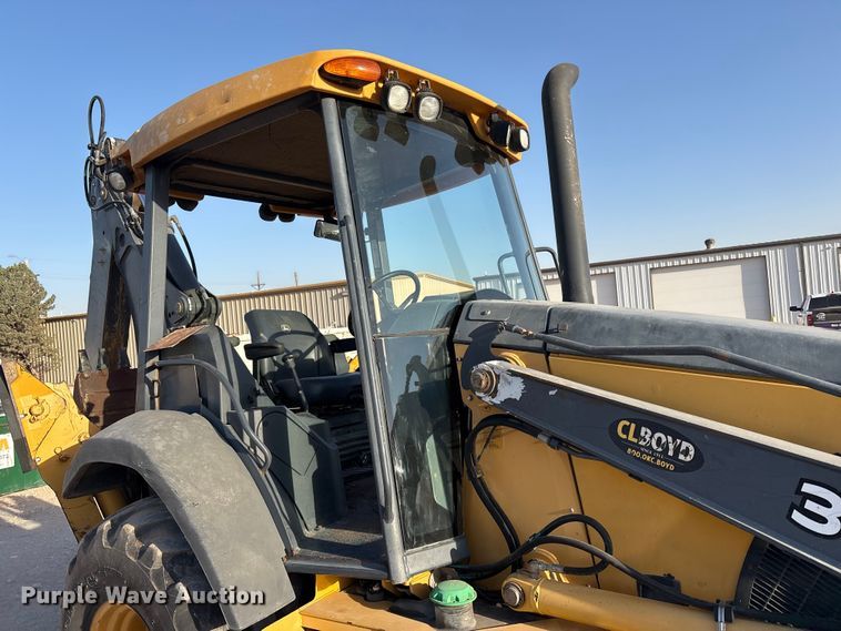 image for item FC2044 2013 John Deere 310SK backhoe