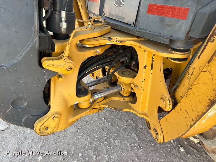 image for item FC2044 2013 John Deere 310SK backhoe