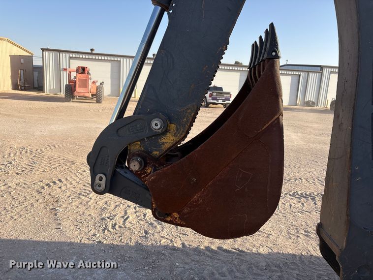 image for item FC2044 2013 John Deere 310SK backhoe