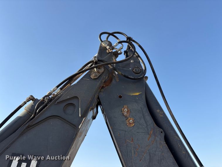 image for item FC2044 2013 John Deere 310SK backhoe