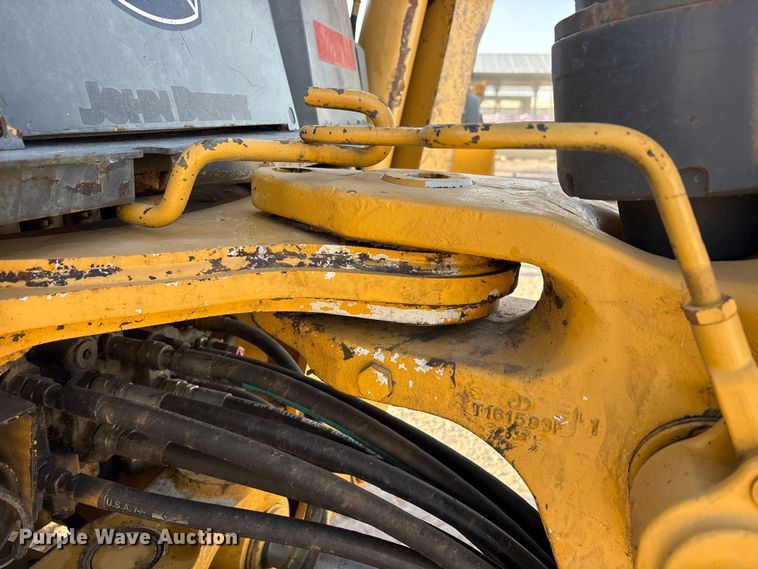 image for item FC2044 2013 John Deere 310SK backhoe