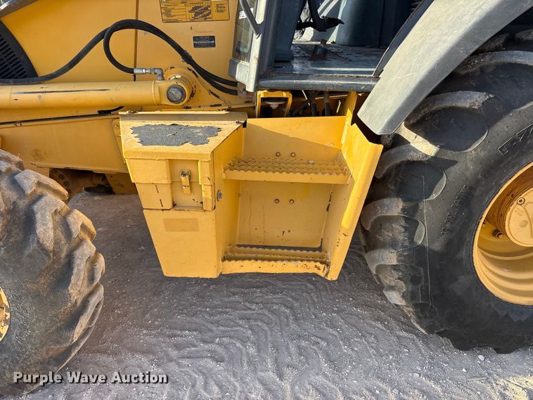 image for item FC2044 2013 John Deere 310SK backhoe