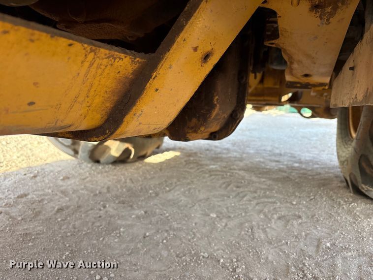 image for item FC2044 2013 John Deere 310SK backhoe