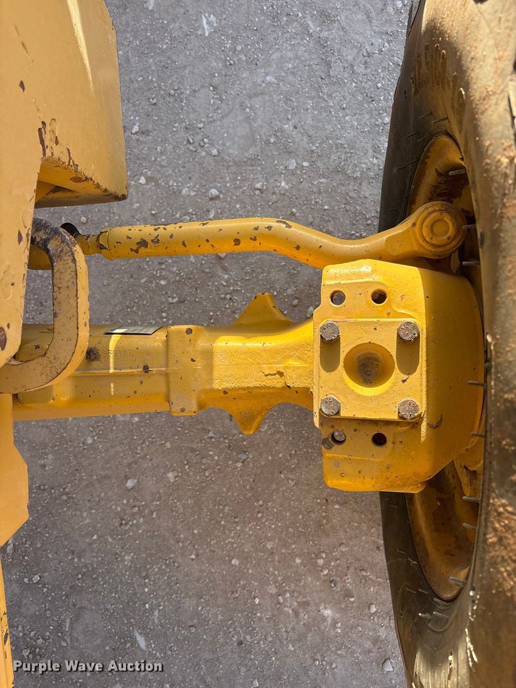 image for item FC2044 2013 John Deere 310SK backhoe