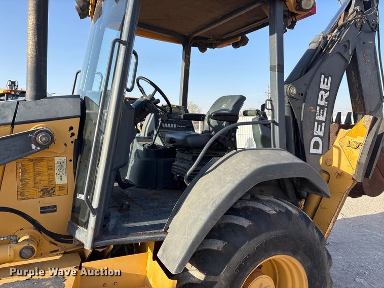 image for item FC2044 2013 John Deere 310SK backhoe