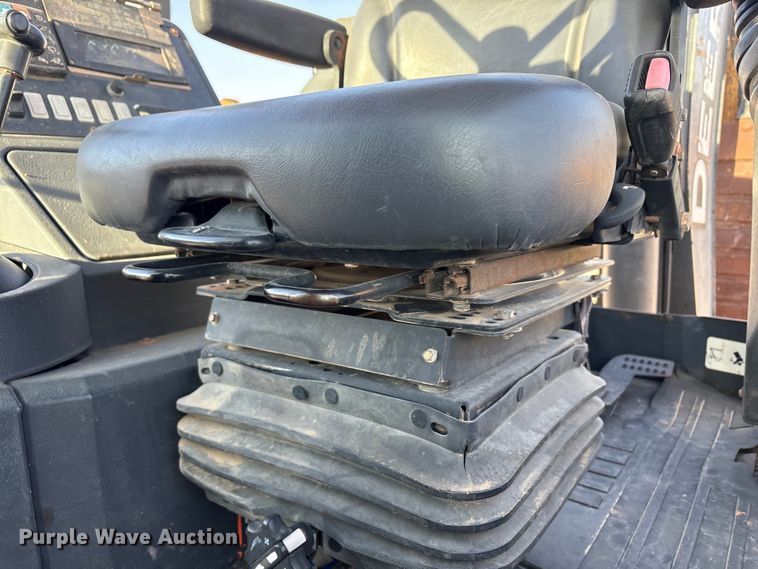 image for item FC2044 2013 John Deere 310SK backhoe