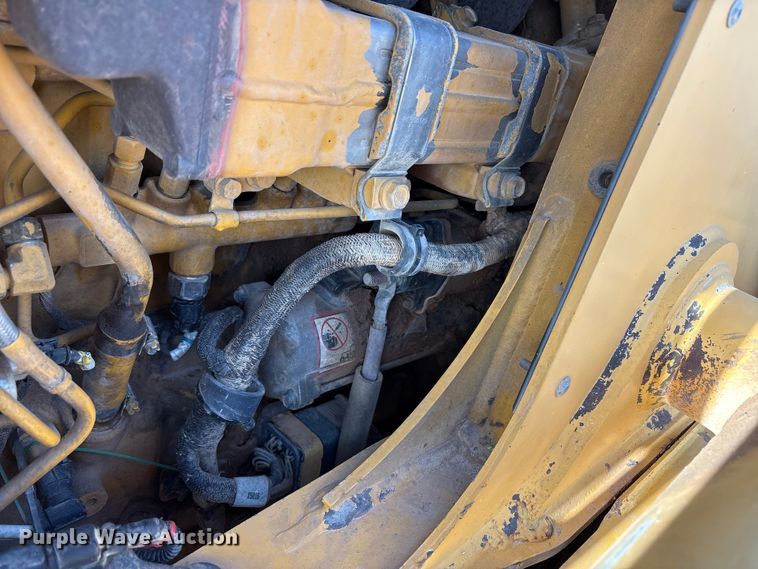 image for item FC2044 2013 John Deere 310SK backhoe