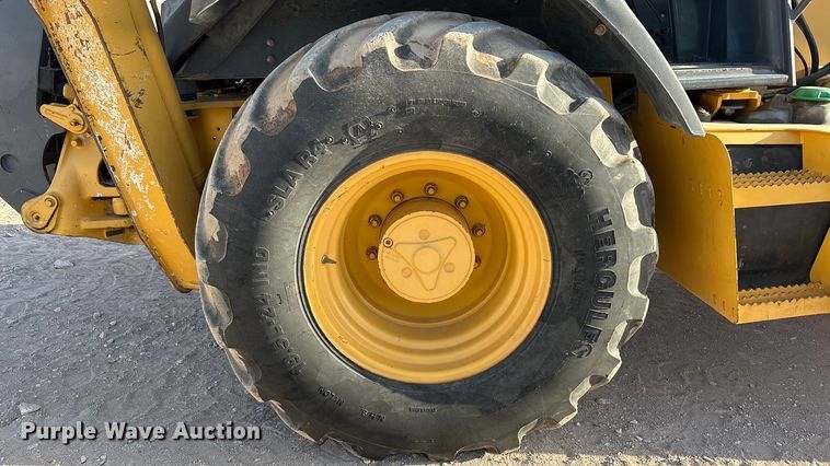 image for item FC2044 2013 John Deere 310SK backhoe