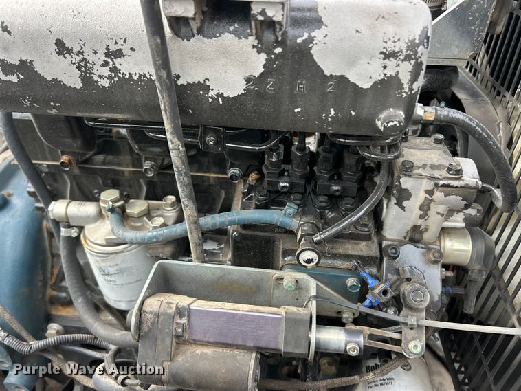 image for item FC5072 2018 Isuzu NRR street sweeper truck