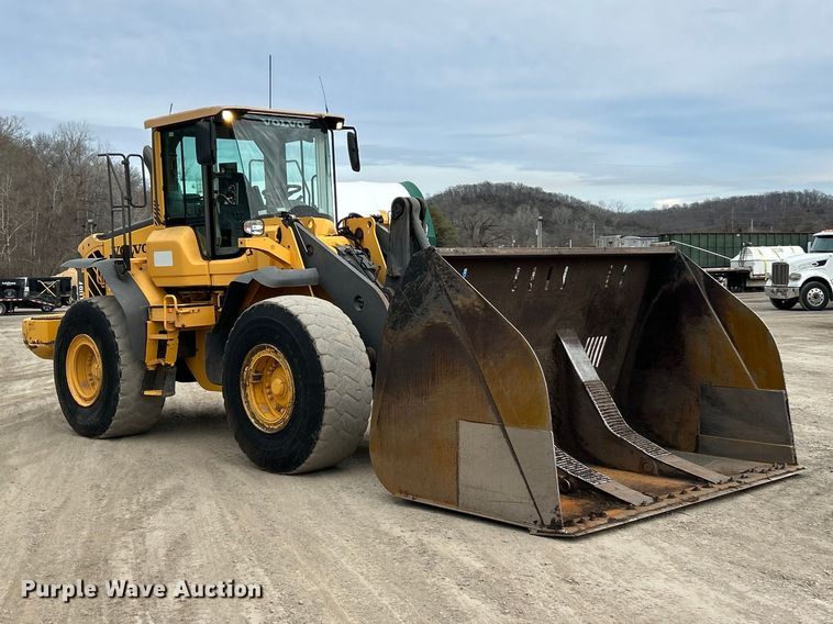 image for item FC5076 2011 Volvo L110F wheel loader
