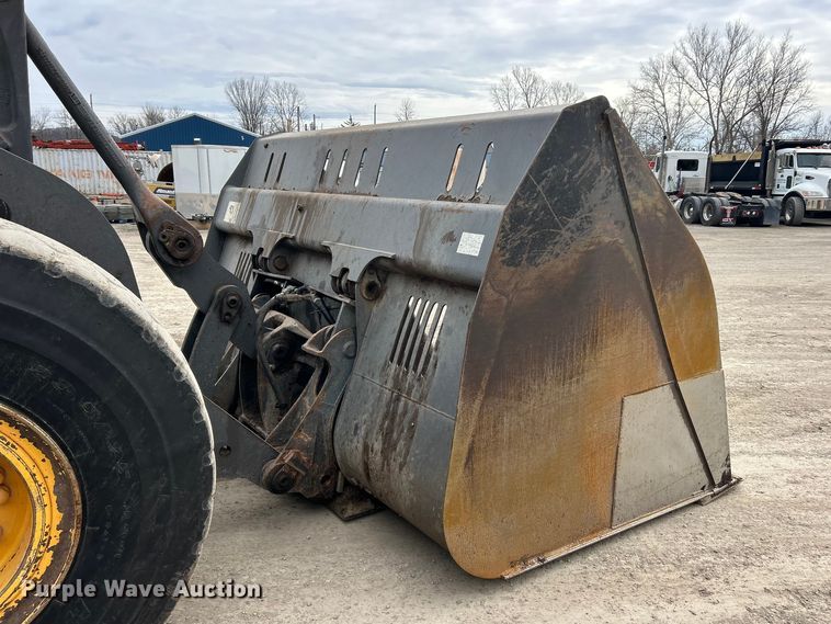 image for item FC5076 2011 Volvo L110F wheel loader