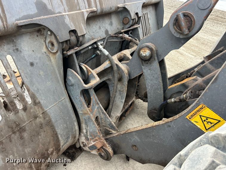 image for item FC5076 2011 Volvo L110F wheel loader