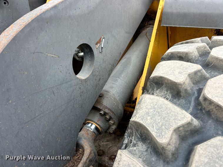 image for item FC5076 2011 Volvo L110F wheel loader