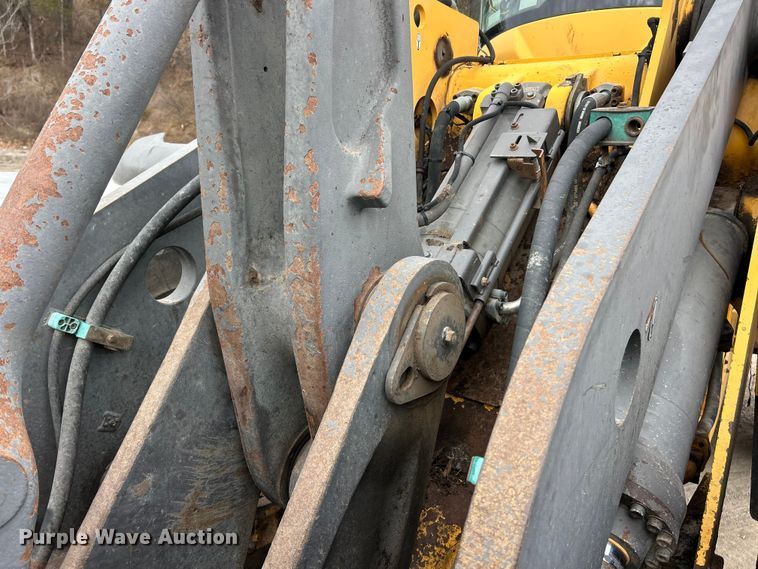 image for item FC5076 2011 Volvo L110F wheel loader