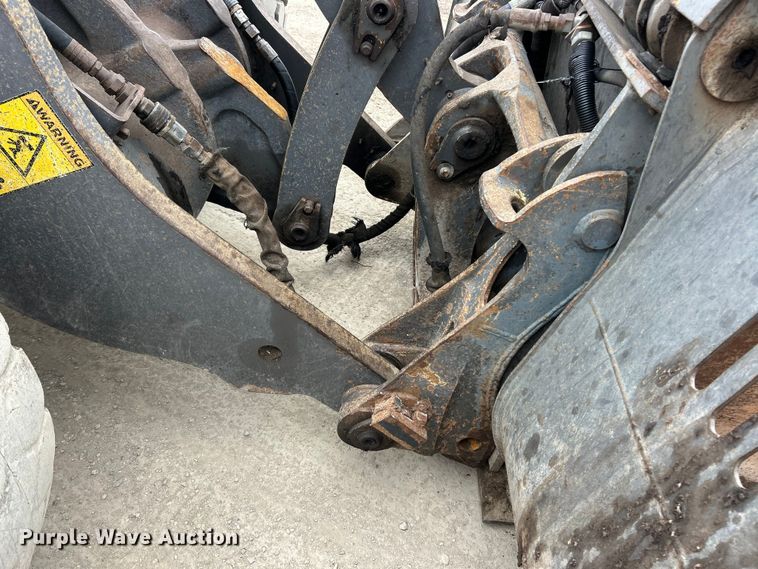 image for item FC5076 2011 Volvo L110F wheel loader