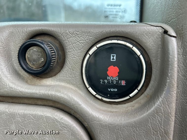 image for item FC5076 2011 Volvo L110F wheel loader