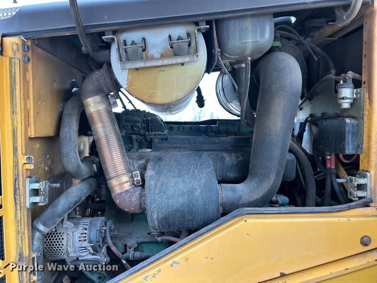 image for item FC5076 2011 Volvo L110F wheel loader