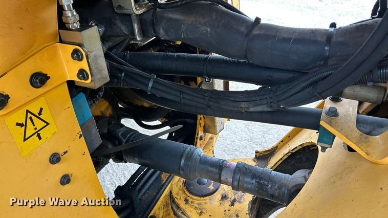image for item FC5076 2011 Volvo L110F wheel loader