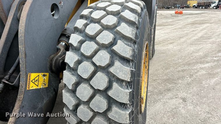 image for item FC5076 2011 Volvo L110F wheel loader