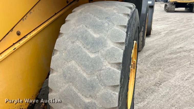 image for item FC5076 2011 Volvo L110F wheel loader