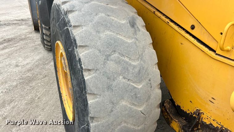 image for item FC5076 2011 Volvo L110F wheel loader