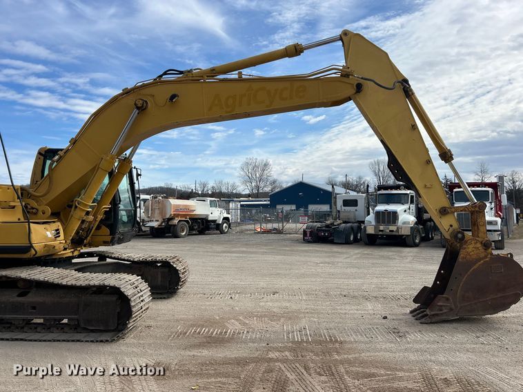 image for item FC5077 2005 Caterpillar 322C L excavator