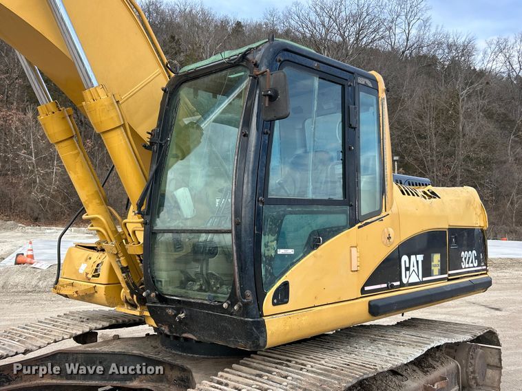 image for item FC5077 2005 Caterpillar 322C L excavator