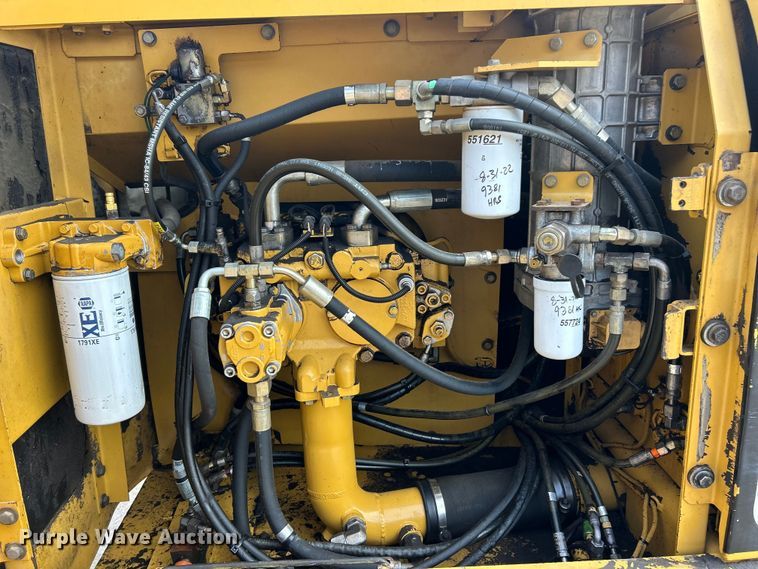 image for item FC5077 2005 Caterpillar 322C L excavator