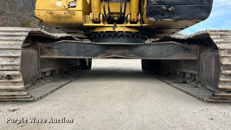 image for item FC5077 2005 Caterpillar 322C L excavator