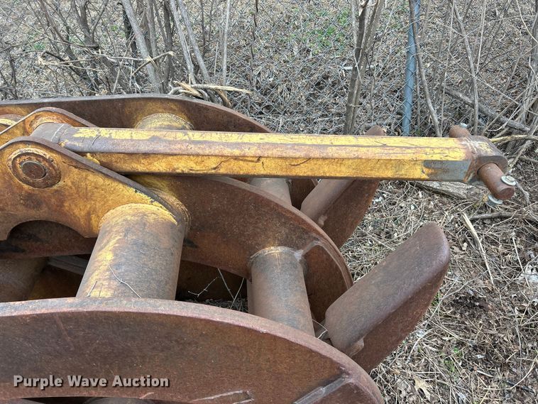 image for item FC5079 Rockland excavator grapple