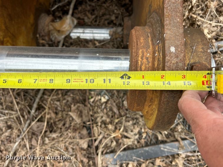 image for item FC5079 Rockland excavator grapple