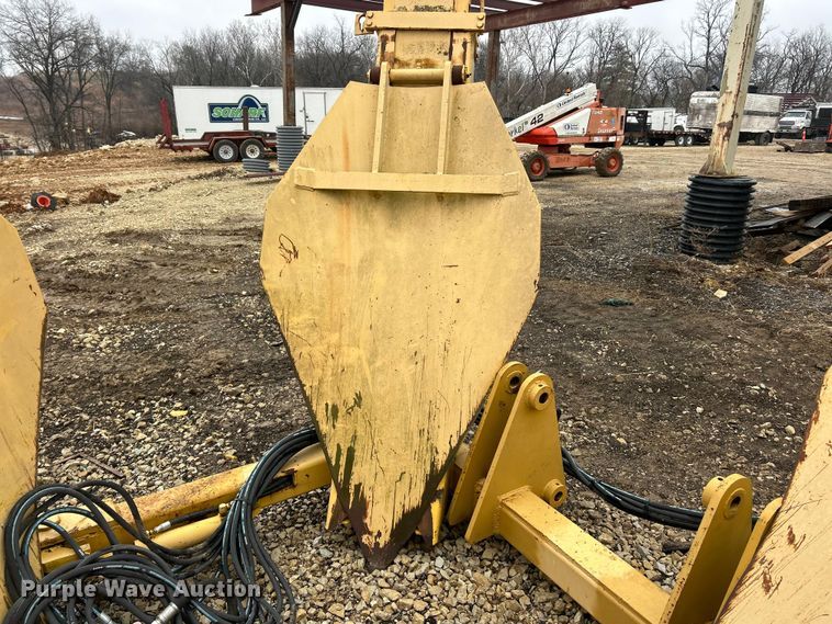 image for item FC5107 Vermeer TS44 tree spade