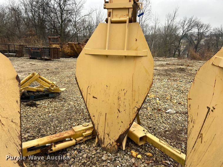 image for item FC5107 Vermeer TS44 tree spade