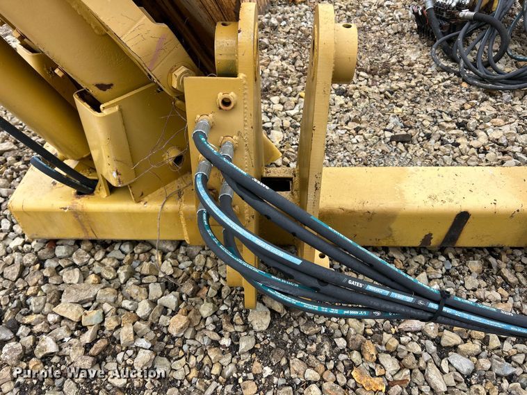 image for item FC5107 Vermeer TS44 tree spade