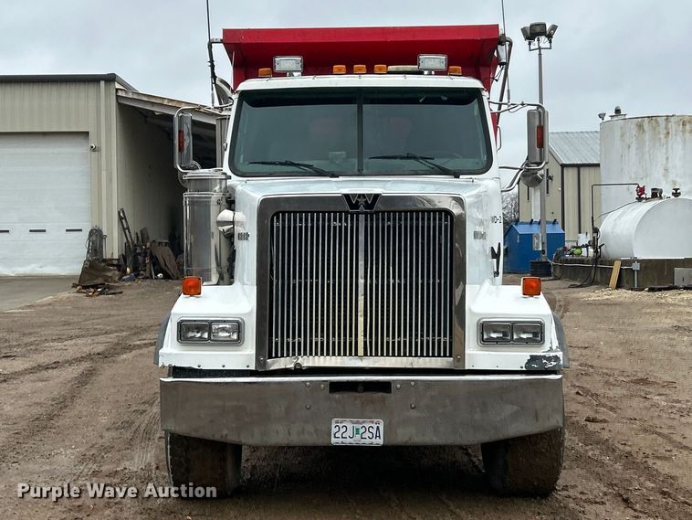 image for item FC5108 2000 Western Star 4800 dump truck