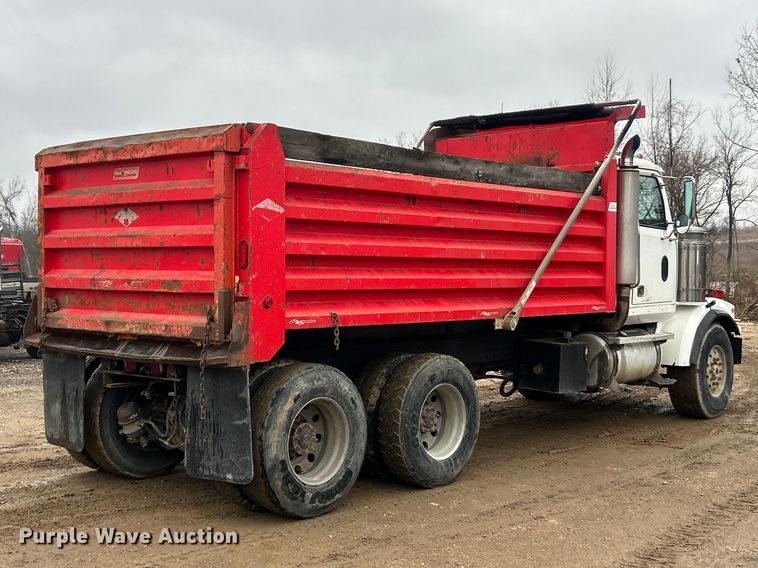 image for item FC5108 2000 Western Star 4800 dump truck